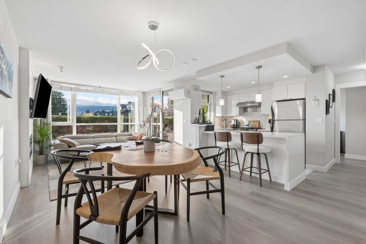 Property Photo: 160 W 3rd Street 308 BC V7M 0A9