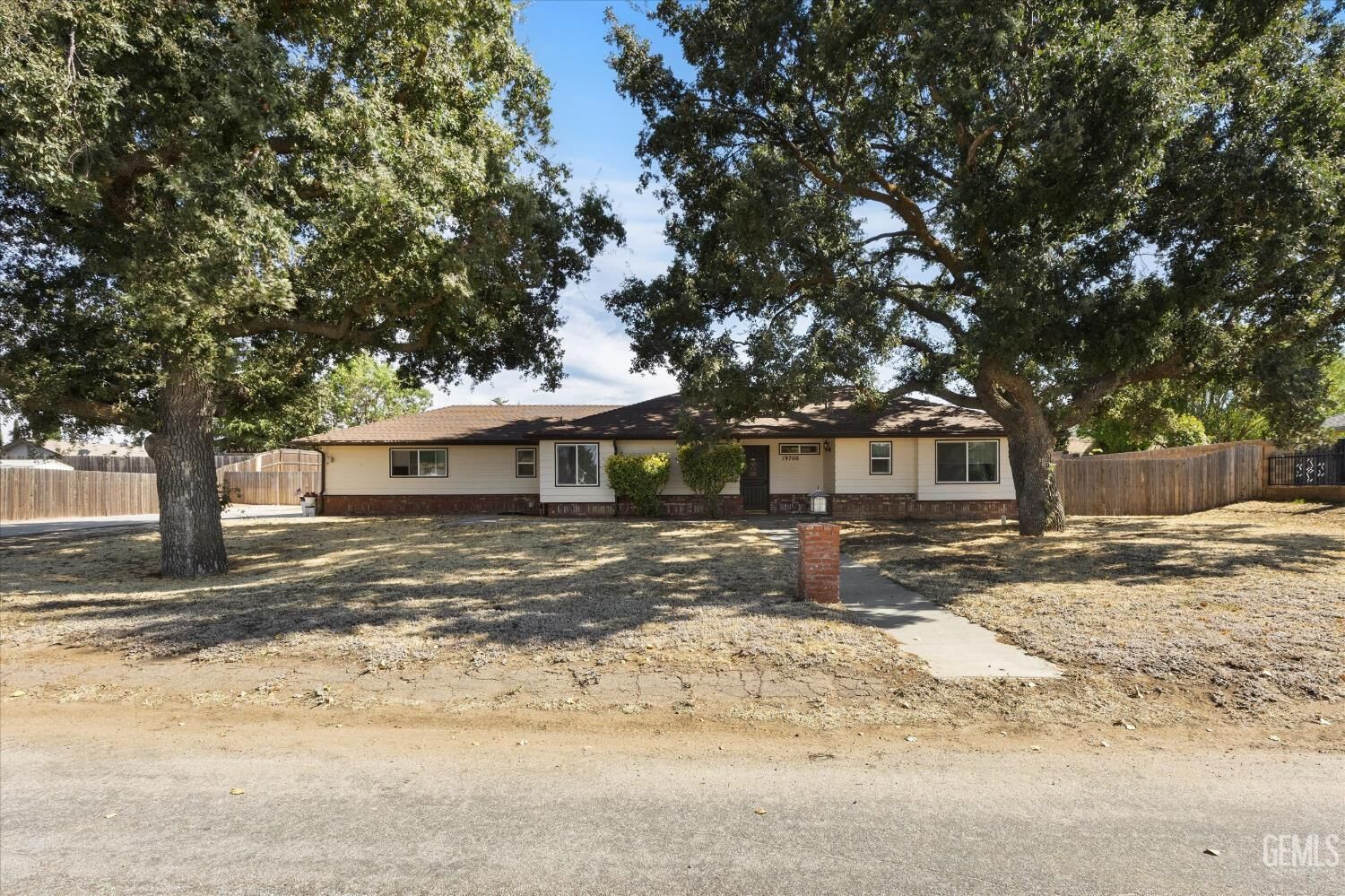 Property Photo: 19700 Mesa Drive CA 93561