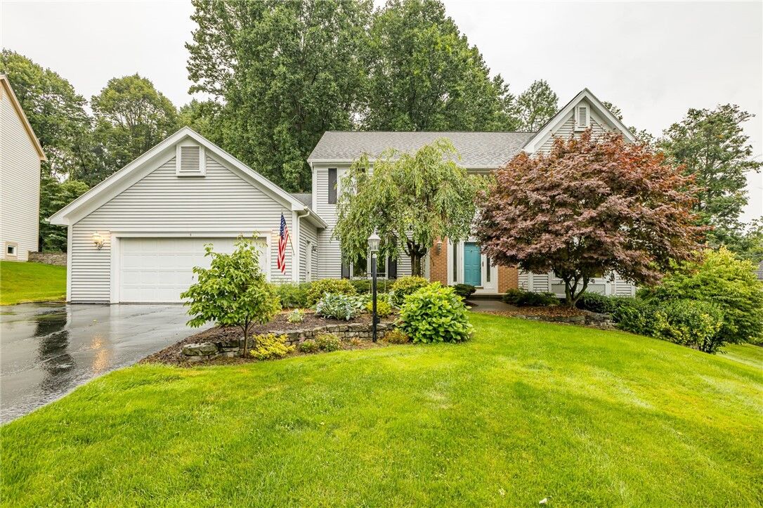 Property Photo: 9 Chelten Rise NY 14450