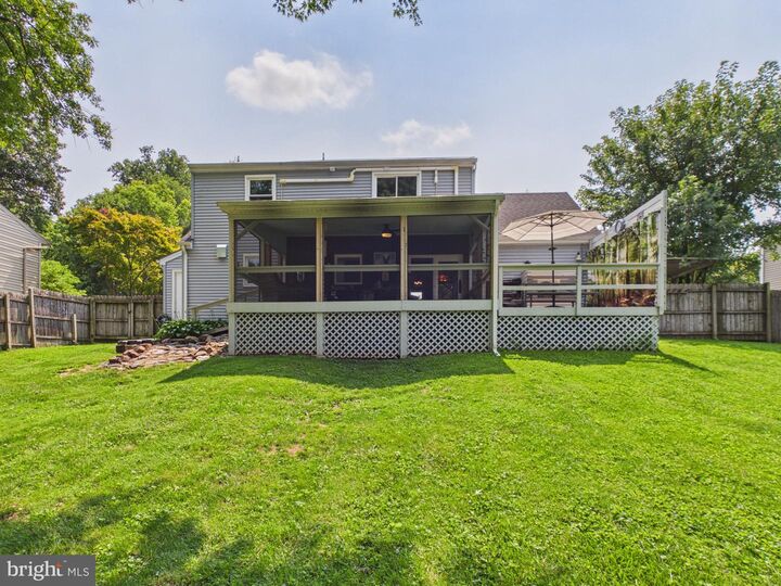 Property Photo: 3828 Hillcrest Drive PA 17512