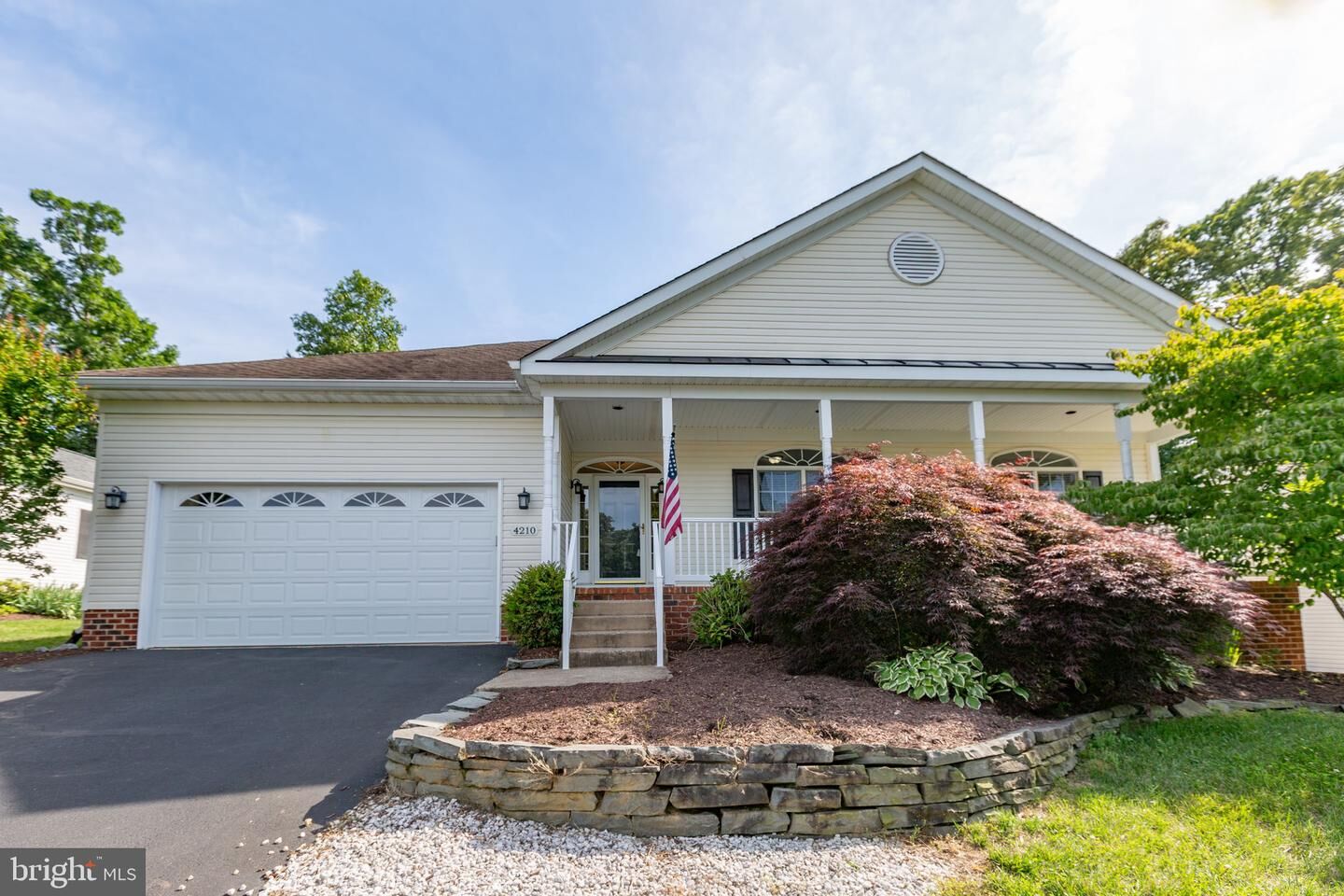 Property Photo:  4210 Stonehaven Way  VA 22408 