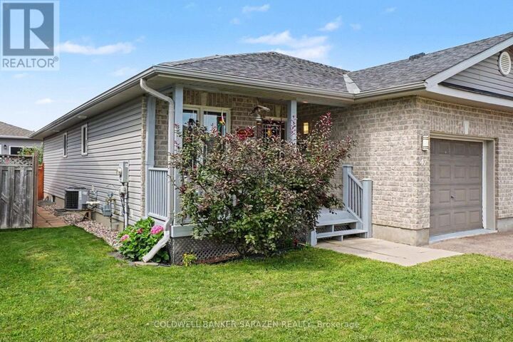Property Photo:  47 Verona Drive  ON K7S 0C4 