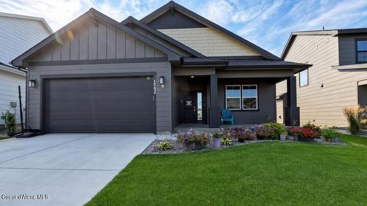 Property Photo: 1542 W Okanogan Ave ID 83854