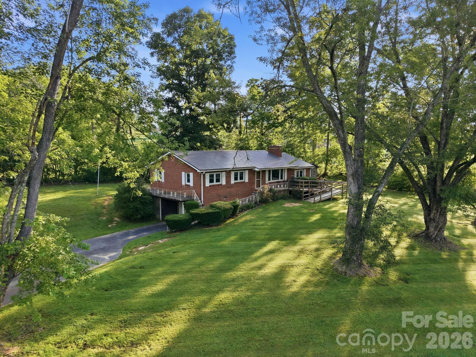 Property Photo: 28 R And K Drive NC 28786
