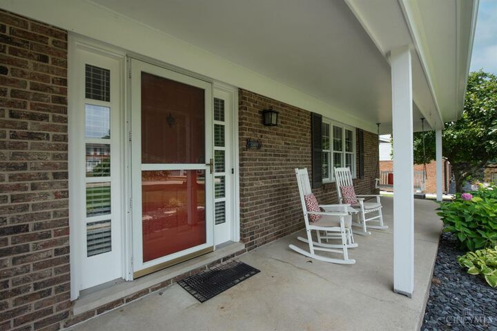 Property Photo: 7039 Sprucewood Court OH 45241