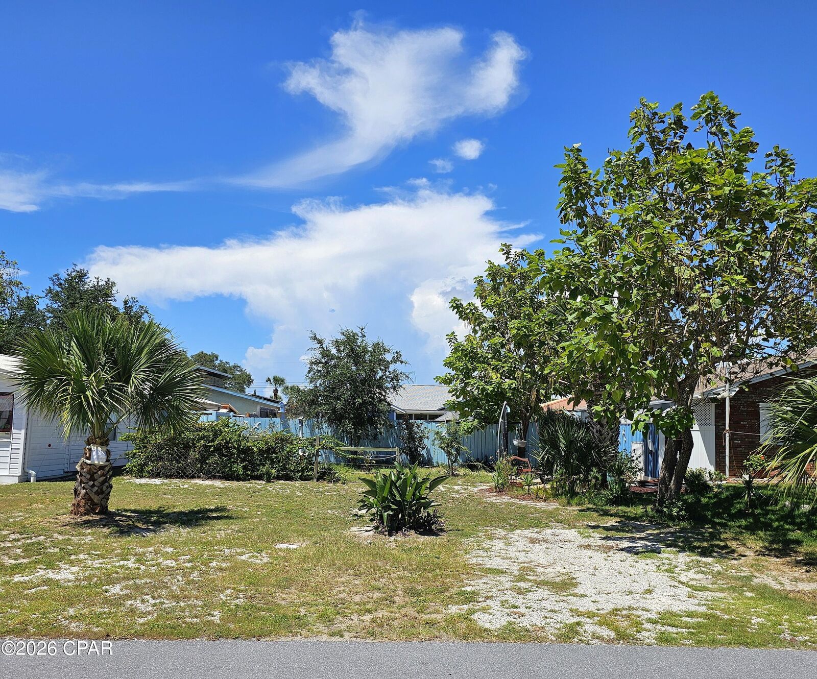 Property Photo:  613 Poinsettia Court  FL 32413 