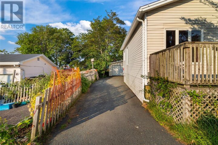 Property Photo:  42 Suez Street  NL A1C 4Z9 