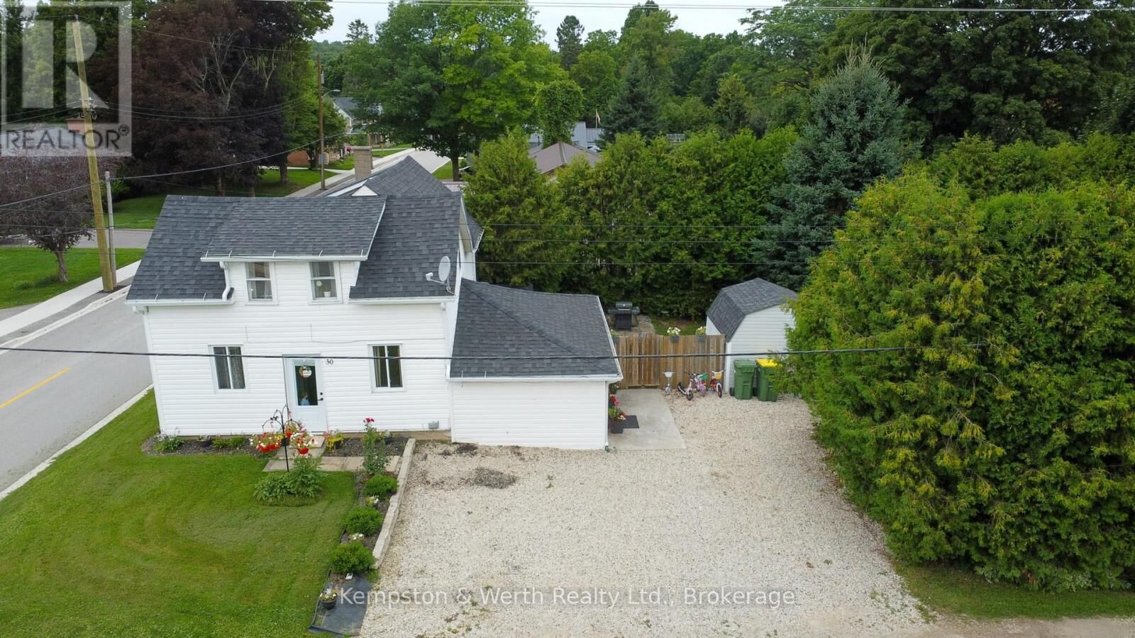 Property Photo: 30 Campbell St Street ON N0C 1E0
