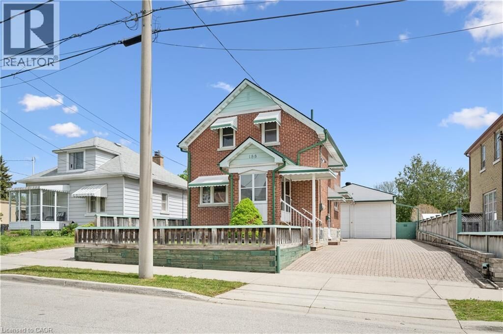 Property Photo:  188 Wentworth Avenue  ON N2M 3S4 