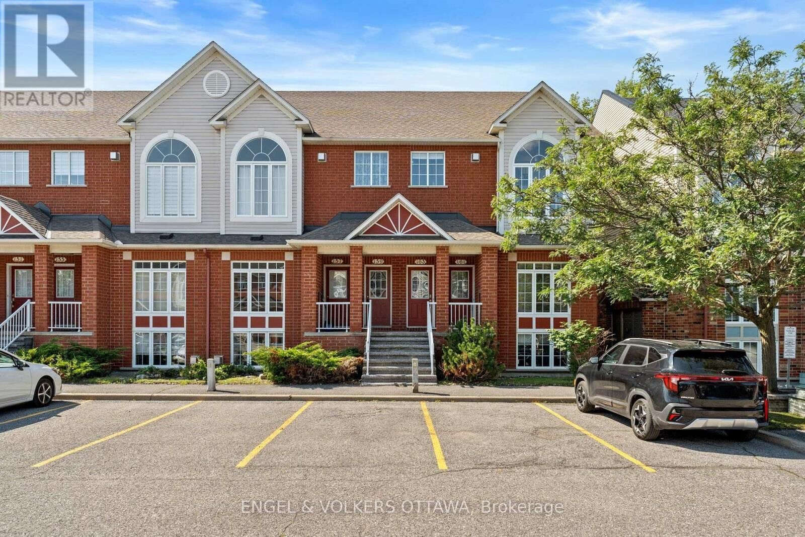 Property Photo:  70 Edenvale Drive 163  ON K2K 3N7 
