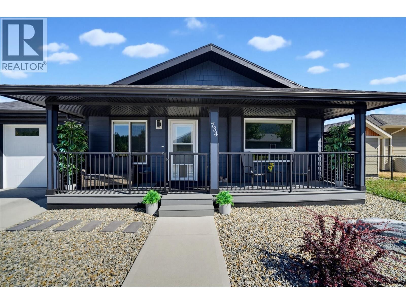 Property Photo: 734 Elderberry Walk BC V0E 2V0