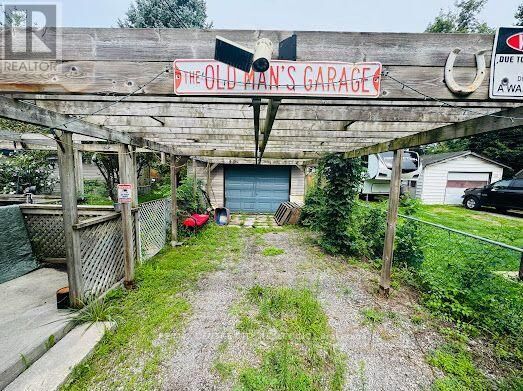 Property Photo: 122 Inkerman Street ON N5Z 1X6