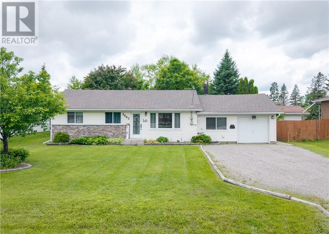 Property Photo:  3663 Mark Street  ON P3N 1H5 