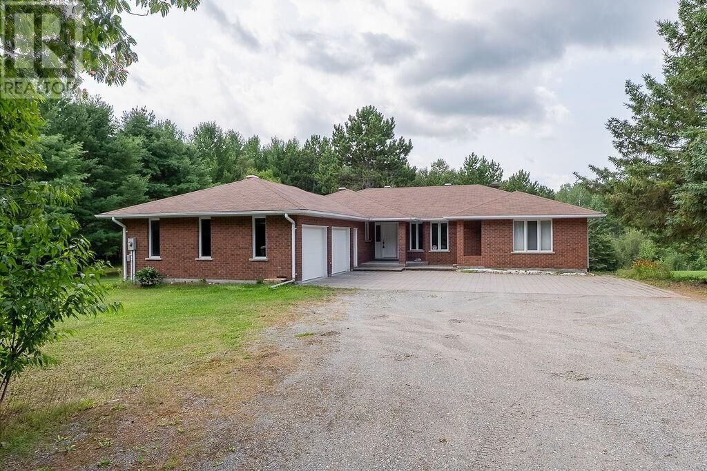 Property Photo:  4070 Lammi's Road  ON P3G 1H3 