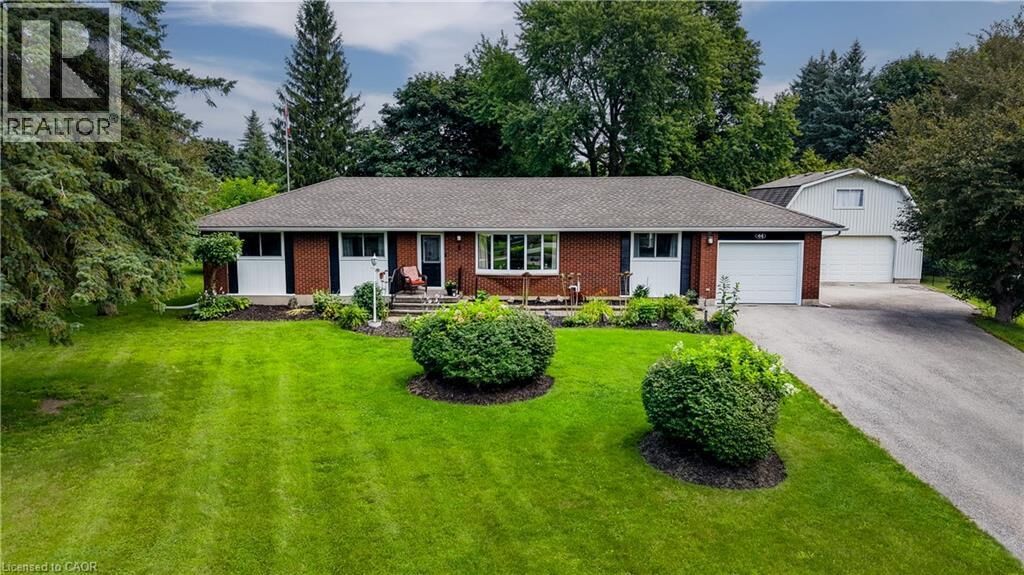 Property Photo:  44 Oakwood Drive  ON N1R 5S3 