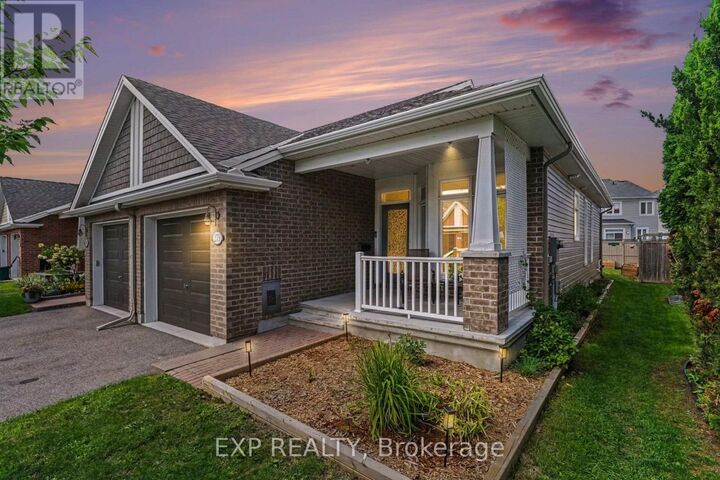 279 Brambling Way — photo 1