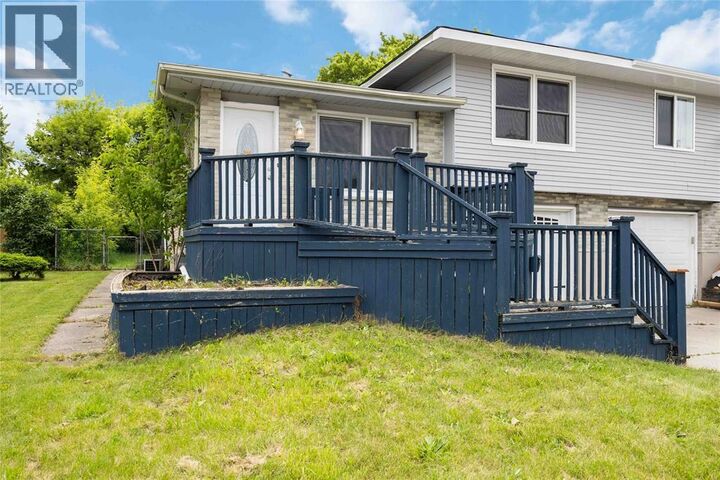 Property Photo: 226 Trudeau Drive ON N7S 4K6