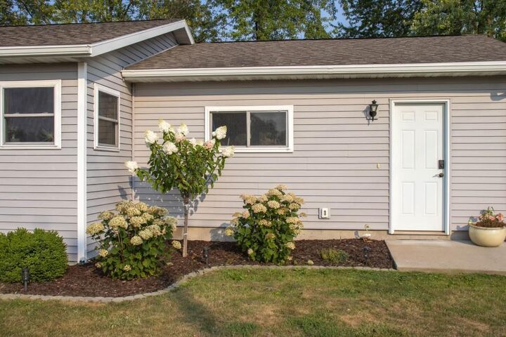 Property Photo:  701 E 2nd Street  WI 54449 