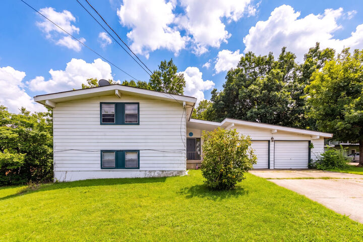 Property Photo: 319 W Sycamore Street OH 45056