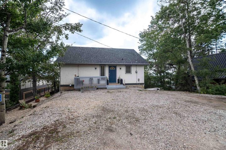 Property Photo:  55022 Ste. Anne Trail 36  AB T0E 1A0 