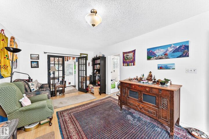Property Photo:  12031 90 Street NW  AB T5B 3Z2 