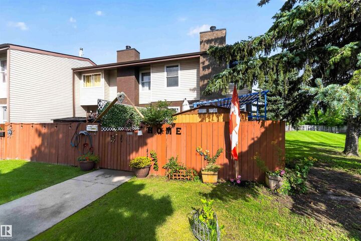 Property Photo:  17127 109 Street NW  AB T5X 3E2 