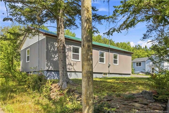 Property Photo:  395 Northfield Avenue  NB E4B 3Z2 