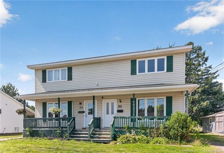 32 Milroth Avenue — photo 1