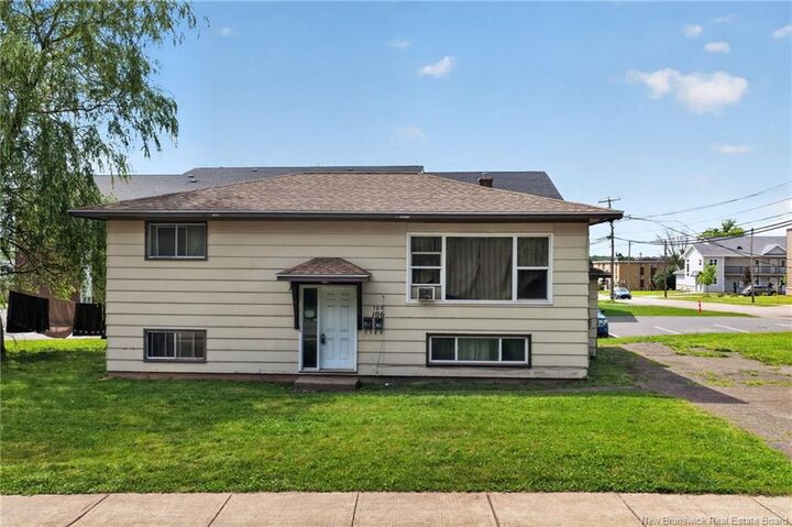 Property Photo: 106-108 Seaman Street NB E1A 4B6