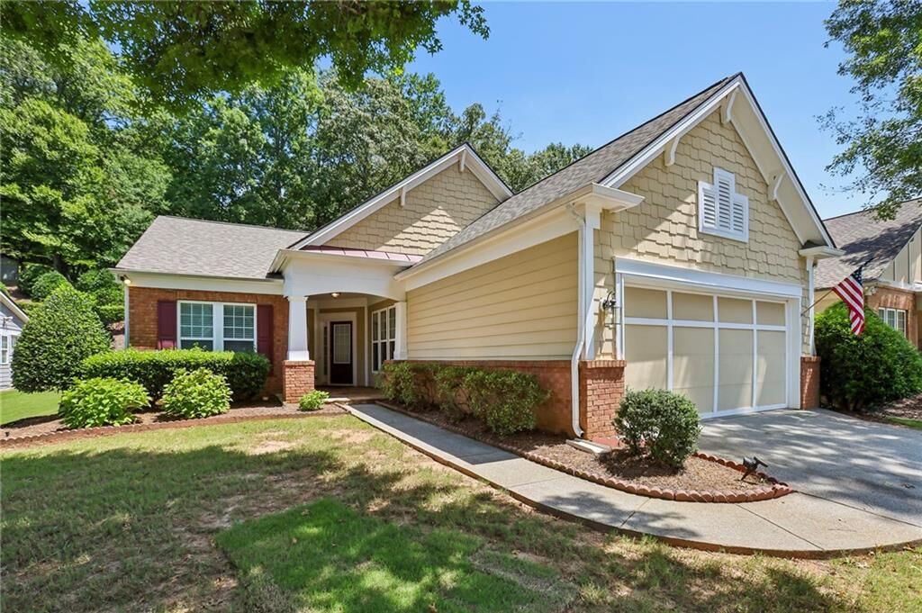 Property Photo:  5055 Rembrant Drive  GA 30040 