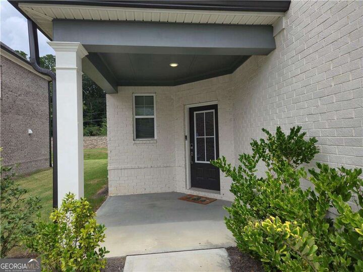 Property Photo:  2101 Ecoland Drive  GA 30017 