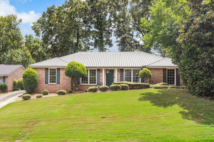 Property Photo: 6240 Charing Drive GA 31909
