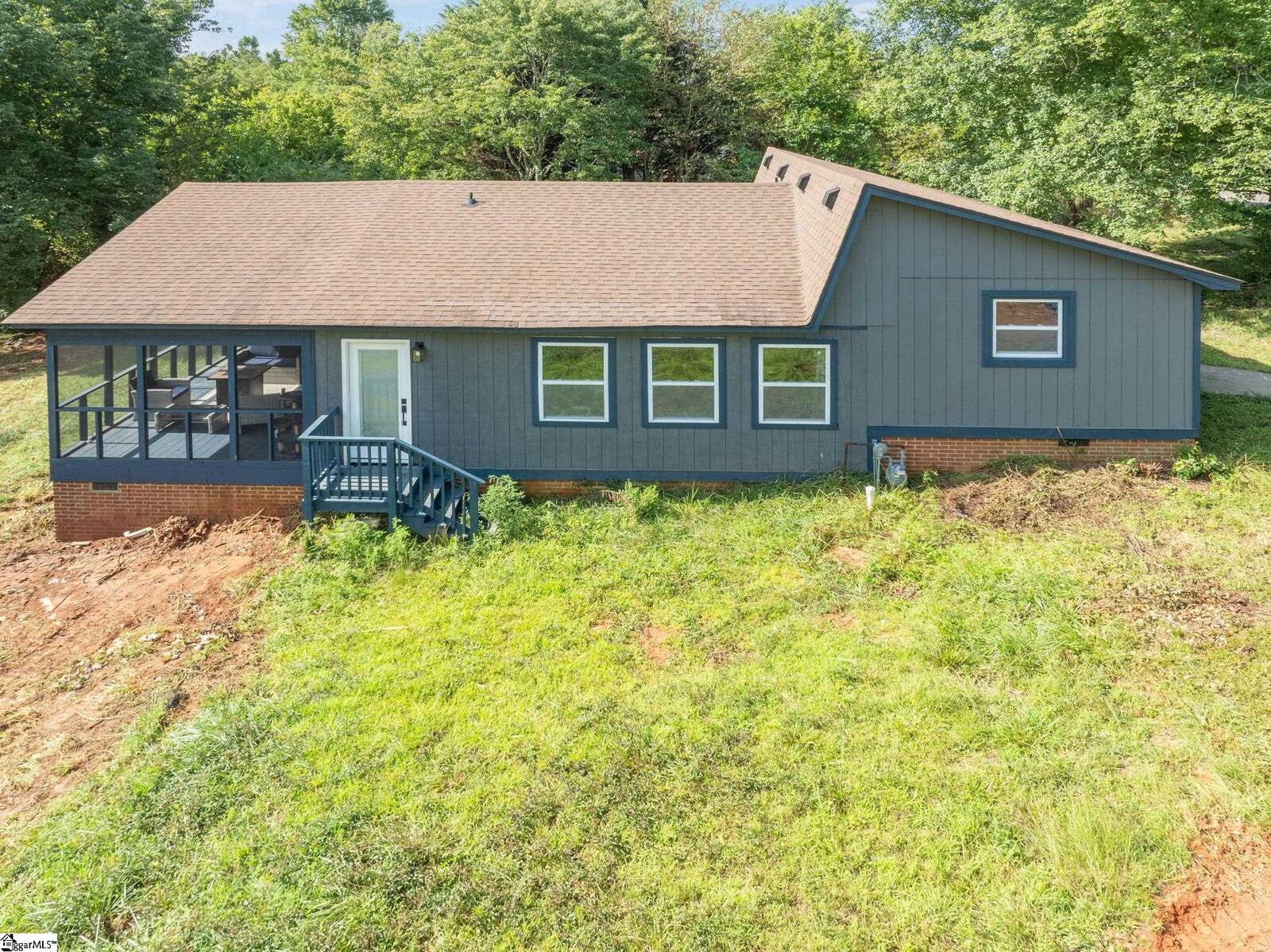 Property Photo: 166 McJunkin Drive SC 29671