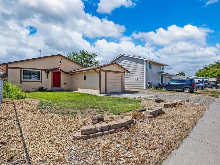 Property Photo: 3211 1/2 Bunting Avenue CO 81520
