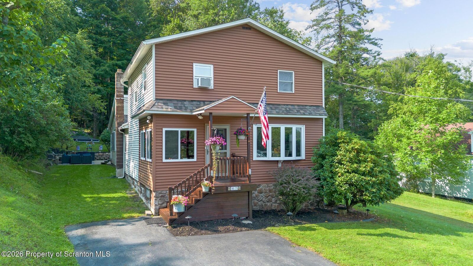 Property Photo:  87 First Street  PA 18618 