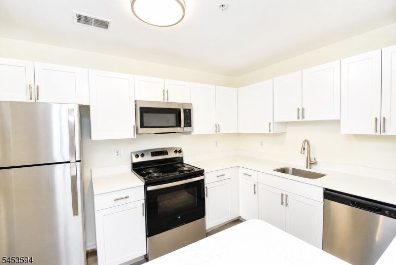 Property Photo:  1311 King Ct  NJ 08812 