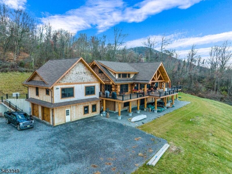 Property Photo:  13 Johnston Dr A  NJ 08804 