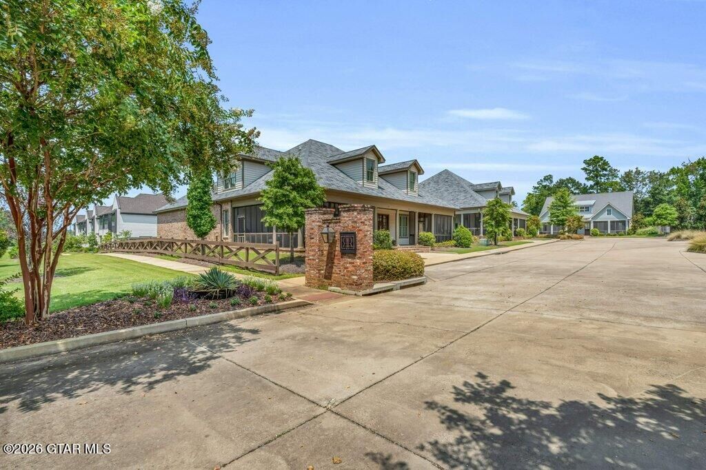 Property Photo: 19 Riddle Run MS 39759