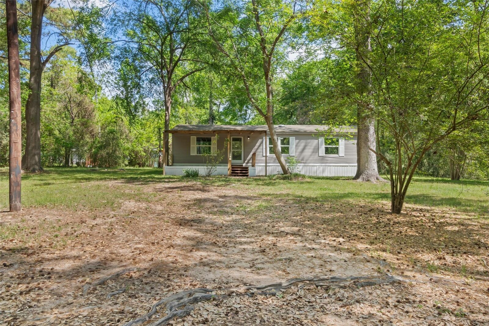 Property Photo: 13488 Enchanted Cove TX 77318