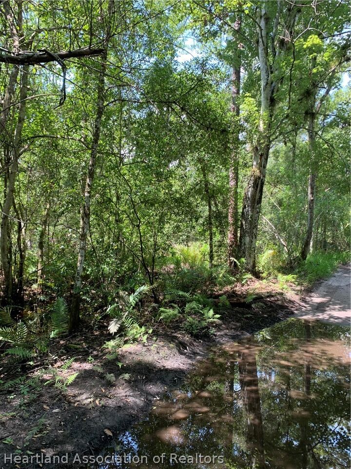 Property Photo:  7001 Aster Place  FL 33875 