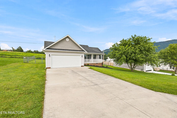 Property Photo:  126 West Drive  TN 37766 