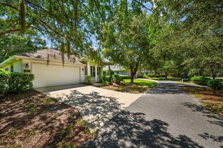 Property Photo:  7652 SW 85th Drive  FL 32608 