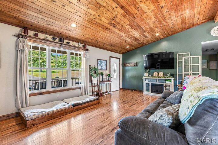 Property Photo:  1210 Mossy Oak Ct. Court  MO 63648 