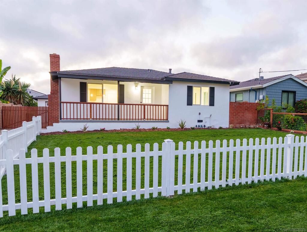 Property Photo: 710 Morse CA 92054
