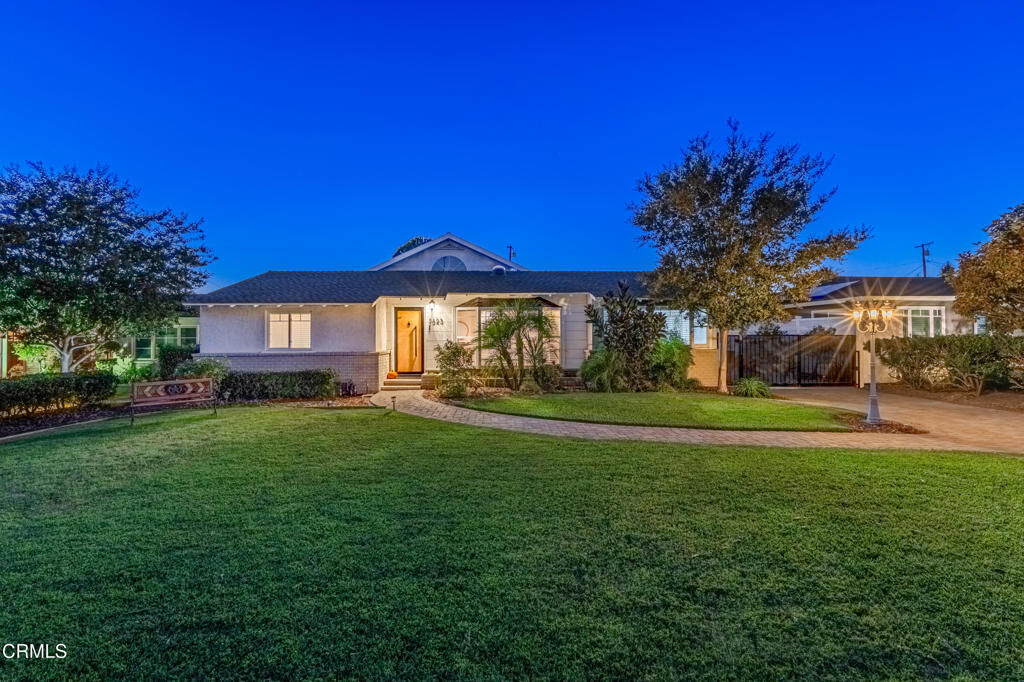 Property Photo:  2623 Fairgreen  CA 91006 