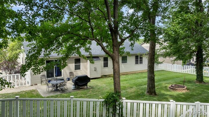 Property Photo:  2395 Lakeshore Drive  IL 62236 