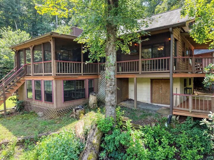 Property Photo: 7429 Cassie Lane GA 30546