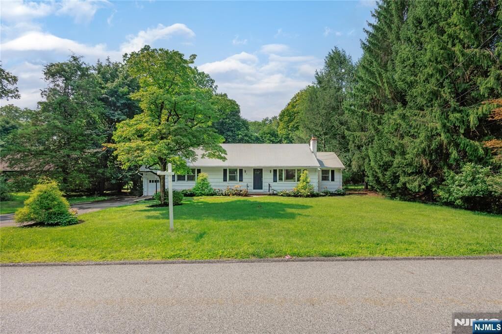 Property Photo: 16 Dater Lane NJ 07458