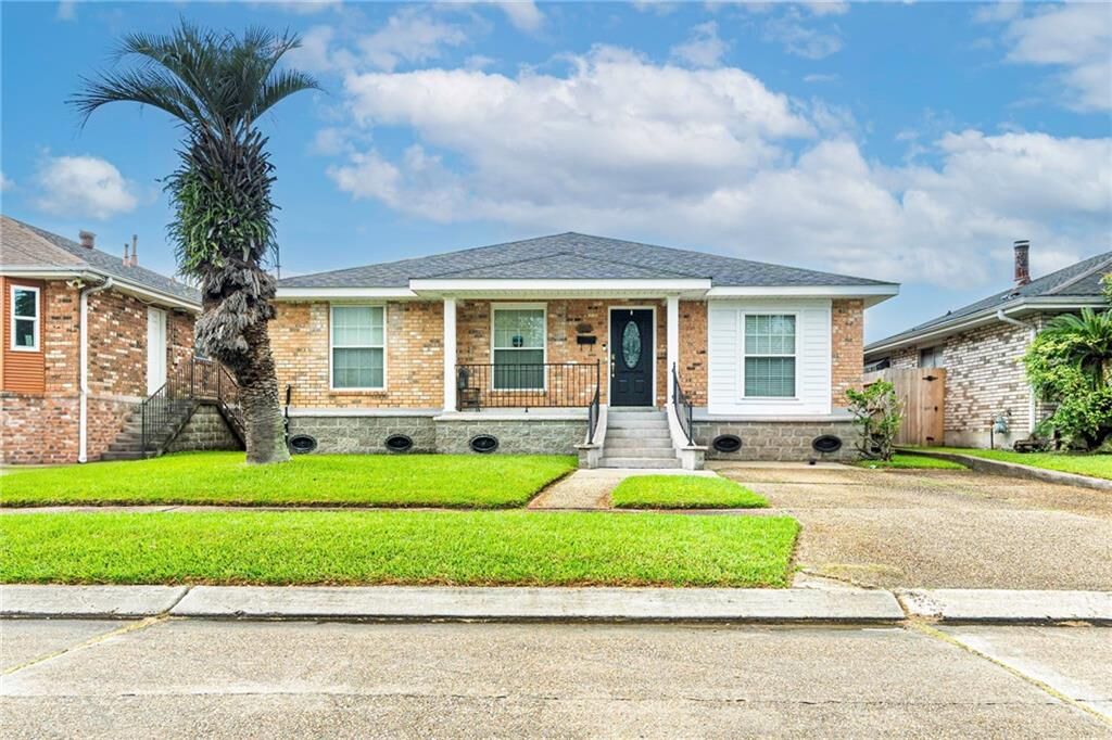 Property Photo: 2512 Taft Park LA 70001