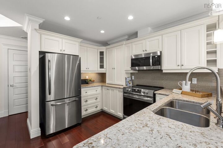 Property Photo: 1204 1445 South Park Street NS B3J 0B6